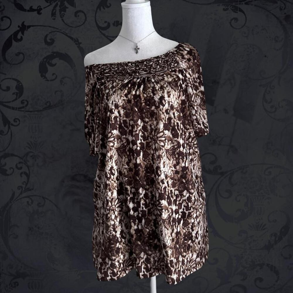 braided trim neck marbled brown & ivory abstract floral top - Picture 1 of 8